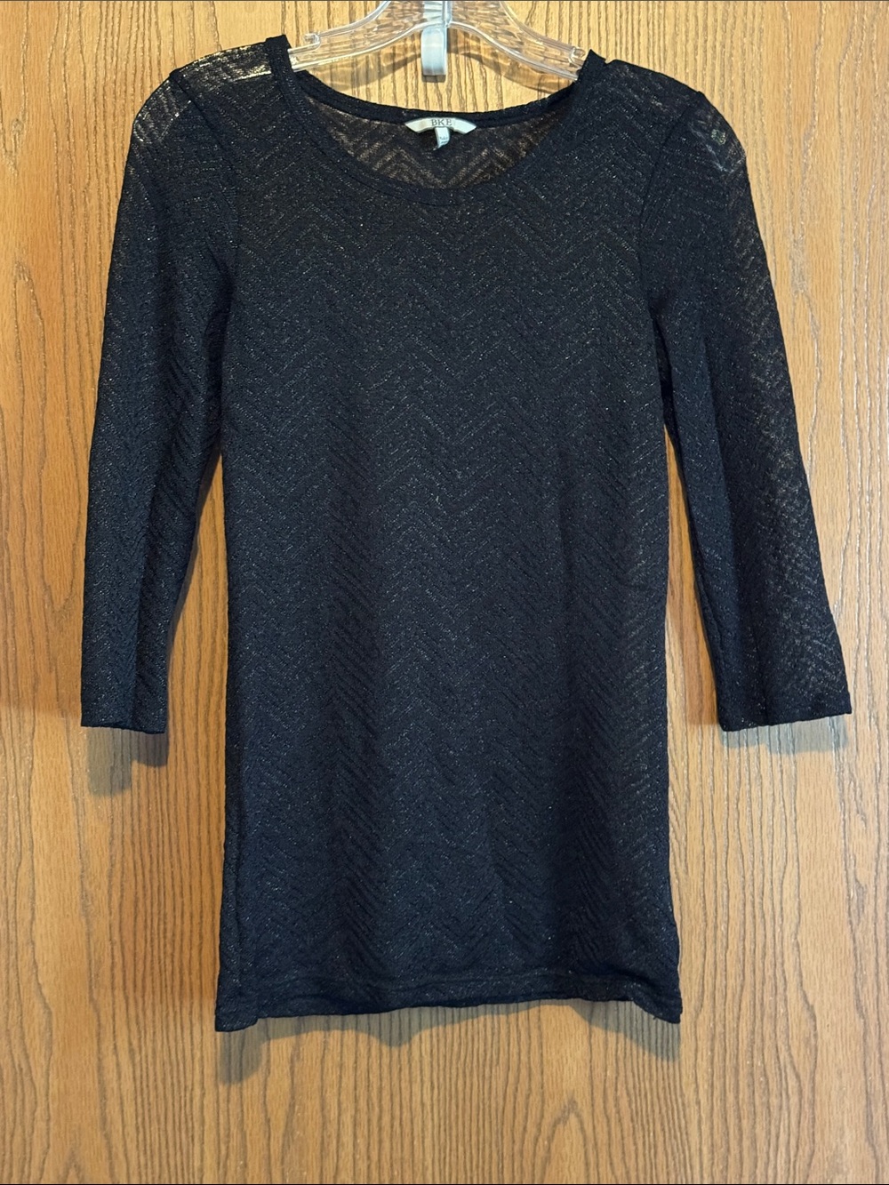 BKE Black Scoop Neck Three-Quarter Sleeve Knit Top